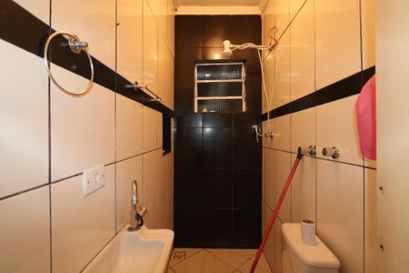 Casa para alugar com 210m², 3 quartos e 3 vagas Casa para alugar com 210m², 3 quartos e 3 vagasBanheiro da Suíte