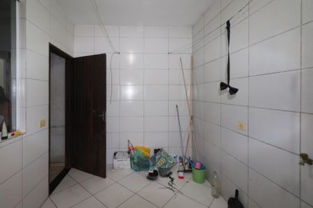 Área de Serviço de casa para alugar com 3 quartos, 210m² em Conjunto Residencial Sanko, Diadema