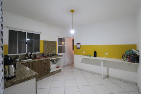 Casa para alugar com 210m², 3 quartos e 3 vagas Casa para alugar com 210m², 3 quartos e 3 vagasCozinha