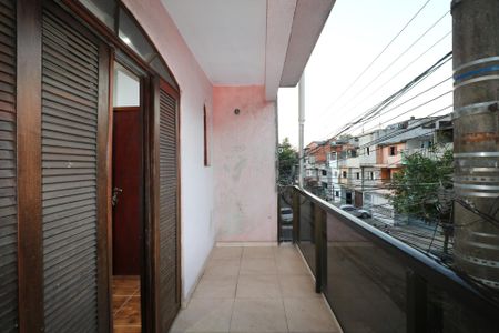 Casa para alugar com 210m², 3 quartos e 3 vagas Casa para alugar com 210m², 3 quartos e 3 vagasVaranda da Sala