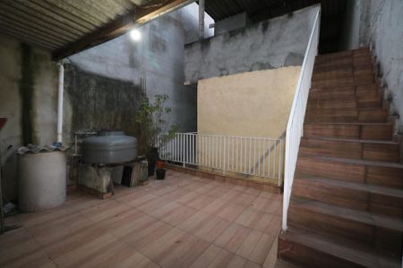 Casa para alugar com 210m², 3 quartos e 3 vagas Casa para alugar com 210m², 3 quartos e 3 vagasQuintal