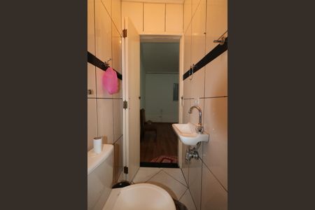 Casa para alugar com 210m², 3 quartos e 3 vagas Casa para alugar com 210m², 3 quartos e 3 vagasBanheiro da Suíte
