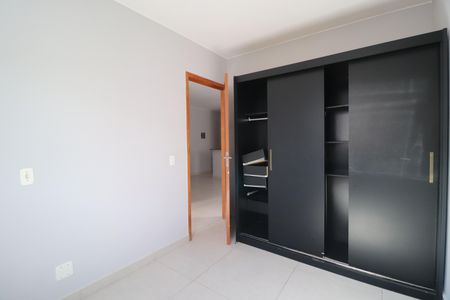 Apartamento para alugar com 69m², 2 quartos e 1 vagaQuarto 2