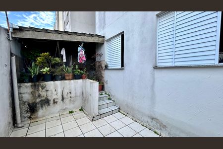 Quintal de apartamento para alugar com 2 quartos, 48m² em Jardim do Triunfo, Guarulhos