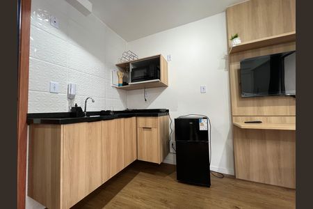 Studio para alugar com 25m², 1 quarto e sem vaga Studio para alugar com 25m², 1 quarto e sem vagaCozinha