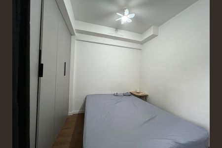 Quarto  de kitnet/studio para alugar com 1 quarto, 25m² em São Mateus, Juiz de Fora