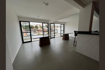 Studio para alugar com 25m², 1 quarto e sem vaga Studio para alugar com 25m², 1 quarto e sem vagaÁrea comum - Salão de festas 2