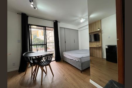 Studio para alugar com 25m², 1 quarto e sem vaga Studio para alugar com 25m², 1 quarto e sem vagaSala/Quarto