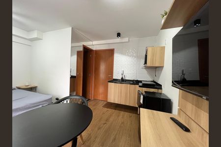 Studio para alugar com 25m², 1 quarto e sem vaga Studio para alugar com 25m², 1 quarto e sem vagaSala/Cozinha