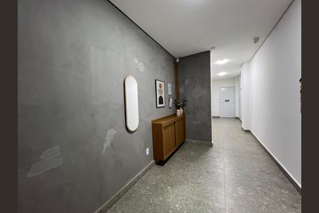 Studio para alugar com 25m², 1 quarto e sem vaga Studio para alugar com 25m², 1 quarto e sem vagaHall de entrada