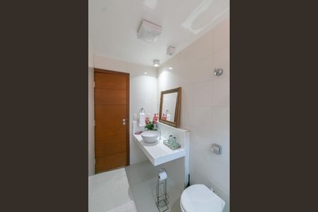 Casa à venda com 3 quartos, 200m² em Planalto, Belo Horizonte