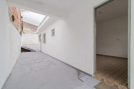 Área externa de casa à venda com 2 quartos, 135m² em Jardim Maua, Mauá