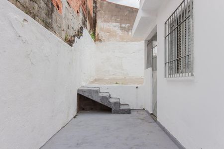 Área externa de casa à venda com 2 quartos, 135m² em Jardim Maua, Mauá