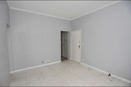 Apartamento à venda com 62m², 2 quartos e 1 vagaSala