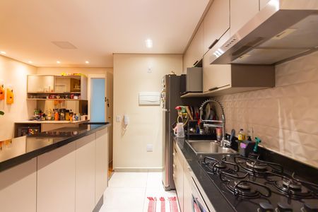 Cozinha  de apartamento para alugar com 3 quartos, 56m² em Padroeira, Osasco