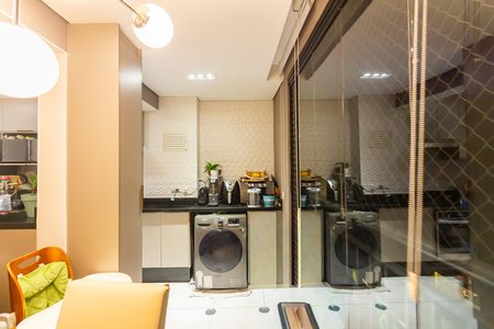 Varanda da Sala de apartamento para alugar com 3 quartos, 56m² em Padroeira, Osasco