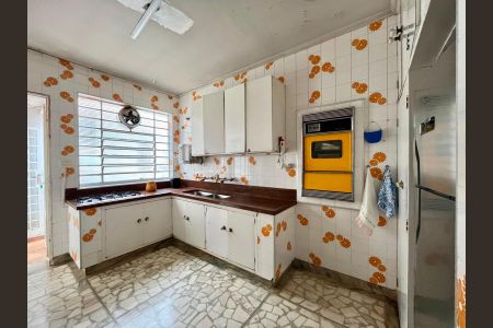 Cozinha de casa à venda com 4 quartos, 301m² em Jardim Guanabara, Campinas