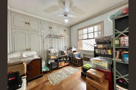 Casa à venda com 301m², 4 quartos e 4 vagas Casa à venda com 301m², 4 quartos e 4 vagasSuíte 3