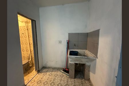 Área de Serviço de casa para alugar com 2 quartos, 65m² em Parque Imperial, Barueri