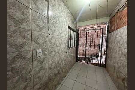 Quintal de casa para alugar com 2 quartos, 65m² em Parque Imperial, Barueri