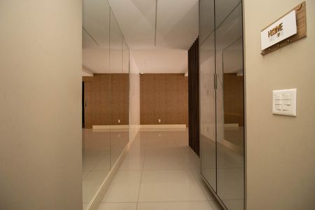 Apartamento para alugar com 145m², 3 quartos e 2 vagasHall
