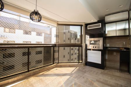 Apartamento para alugar com 145m², 3 quartos e 2 vagasSacada