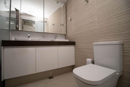 Apartamento para alugar com 145m², 3 quartos e 2 vagasBanheiro da Suíte