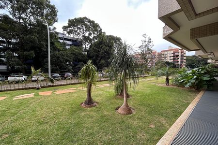 Apartamento para alugar com 145m², 3 quartos e 2 vagasÁrea comum
