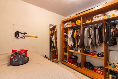 Casa à venda com 300m², 5 quartos e 1 vaga Casa à venda com 300m², 5 quartos e 1 vagaQuarto 2