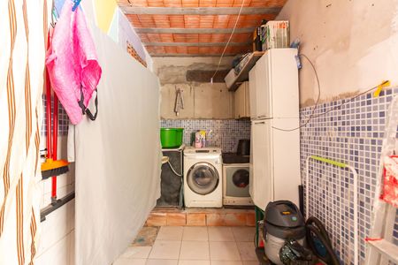 Área de Serviço de casa à venda com 5 quartos, 300m² em Santa Maria, Osasco