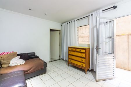 Sala 2 de casa à venda com 5 quartos, 300m² em Santa Maria, Osasco