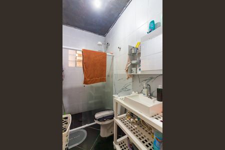 Casa à venda com 300m², 5 quartos e 1 vaga Casa à venda com 300m², 5 quartos e 1 vagaBanheiro 2