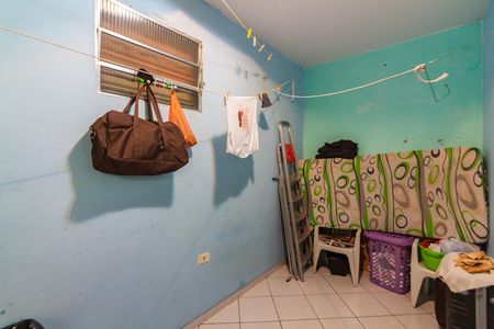 Quintal de casa à venda com 5 quartos, 300m² em Santa Maria, Osasco