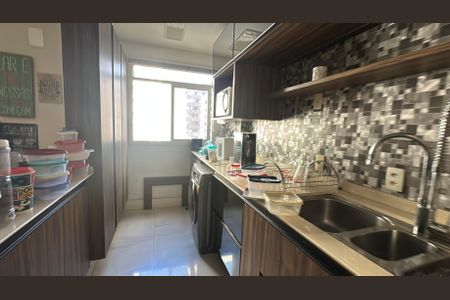 Cozinha de apartamento para alugar com 2 quartos, 84m² em Alphaville Industrial, Barueri