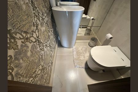 Lavabo de apartamento para alugar com 2 quartos, 84m² em Alphaville Industrial, Barueri