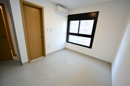 Apartamento para alugar com 2 quartos, 69m² em Setor Bueno, Goiânia