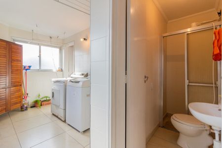 Área de Serviço de apartamento para alugar com 3 quartos, 142m² em Pinheiros, São Paulo