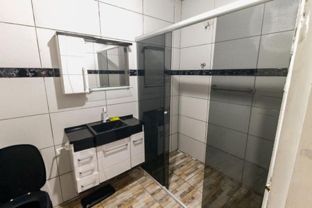 Banheiro 1 de casa à venda com 3 quartos, 150m² em Jardim Ana Maria, São Paulo
