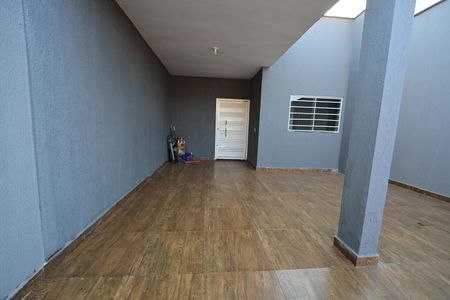 Casa para alugar com 300m², 3 quartos e 4 vagas