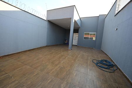 Casa para alugar com 3 quartos, 300m² em Jardim Petropolis, Goiânia