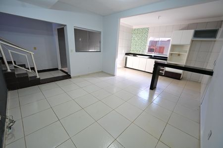 Casa para alugar com 300m², 3 quartos e 4 vagas