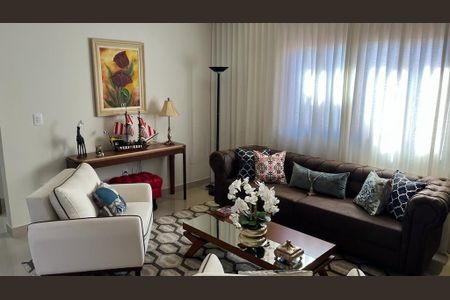 Casa à venda com 3 quartos, 264m² em Jardim Bela Vista, Indaiatuba