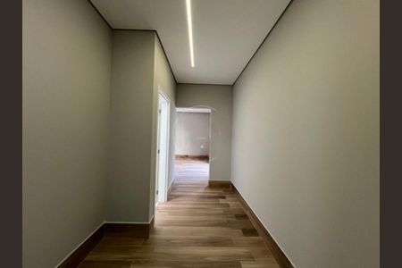 Casa de condomínio à venda com 202m², 3 quartos e 4 vagas