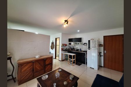Sala de apartamento à venda com 2 quartos, 100m² em Itaipu, Niterói