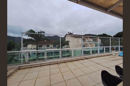 Vista da Sala de apartamento à venda com 2 quartos, 100m² em Itaipu, Niterói