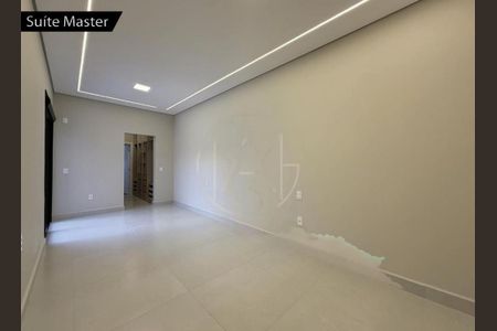 Casa de condomínio à venda com 187m², 3 quartos e 4 vagas