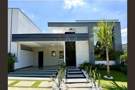 Casa de condomínio à venda com 187m², 3 quartos e 4 vagas