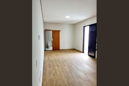 Casa de condomínio à venda com 220m², 3 quartos e 4 vagas