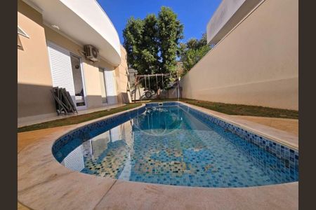 Casa de Condomínio à venda com 3 quartos, 207m² em Residencial Aziz Louveira, Vinhedo