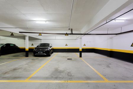 Garagem de apartamento para alugar com 2 quartos, 90m² em Jardim Paulista, São Paulo